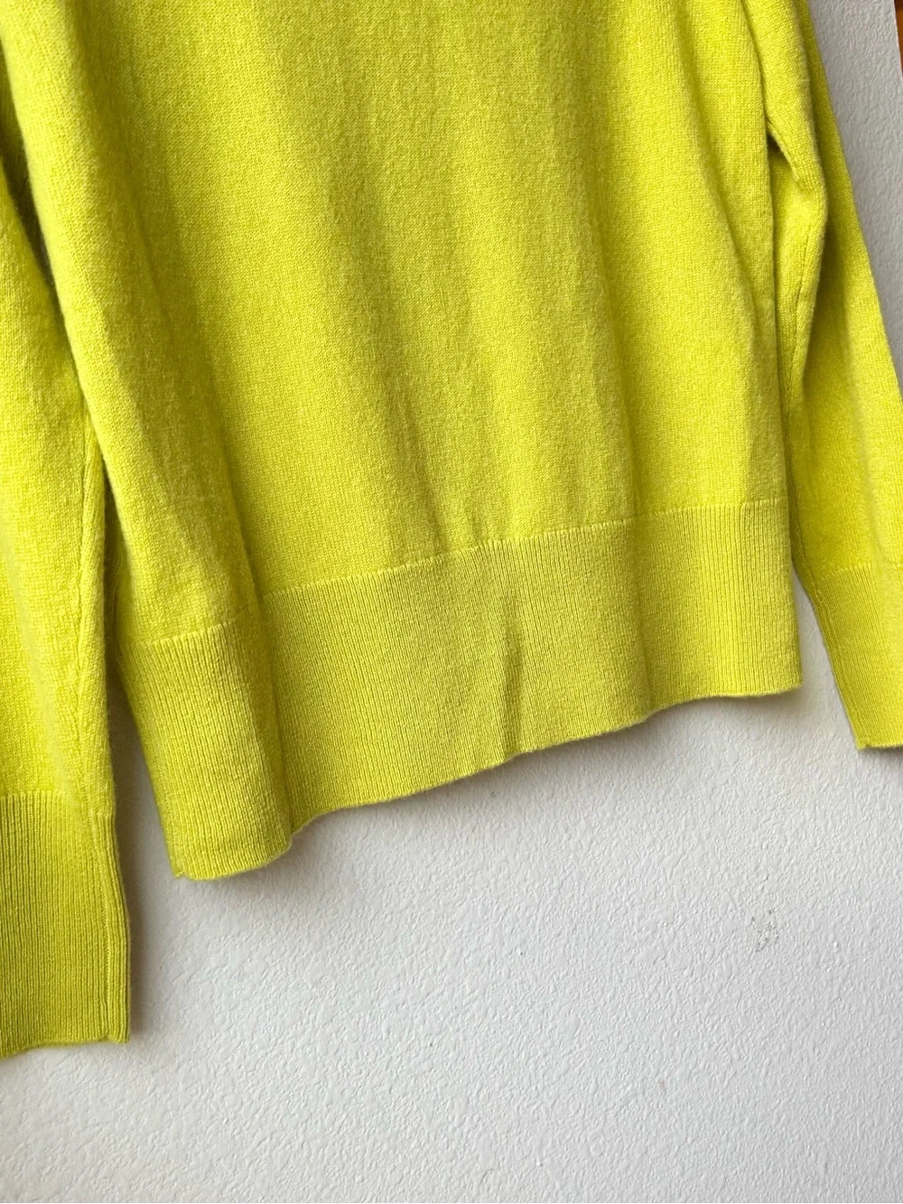 NWT J.Crew Cashmere Classic-Fit Crewneck Sweater Green Yellow chartreuse Sz S